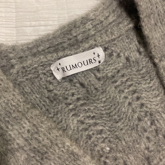 Rumored Grey Sweater - Picture 3 of 3